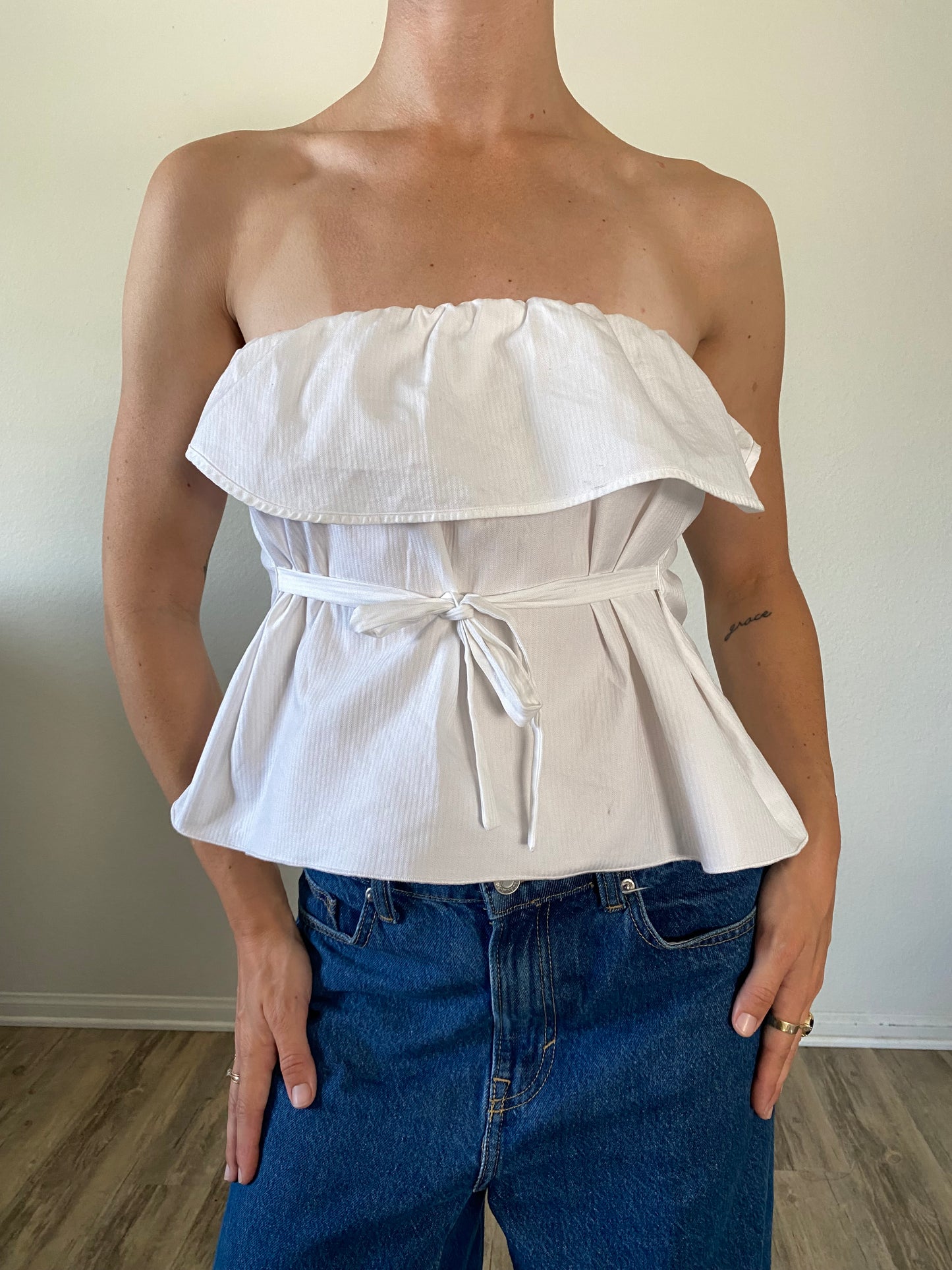The Camille Top / White Rose/ Medium