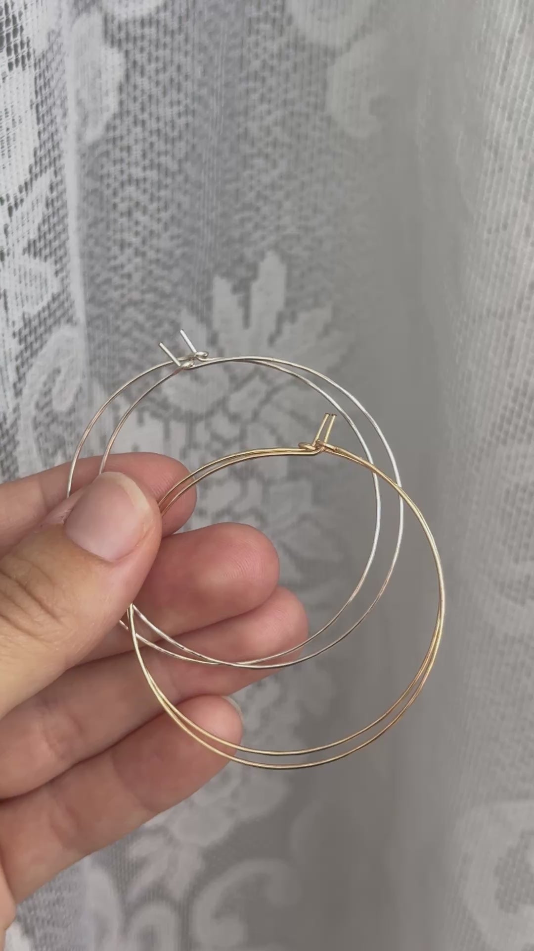 The Laurane Hoops